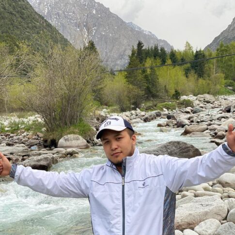 Erzhan Nurunbetov - Affiliate Manager