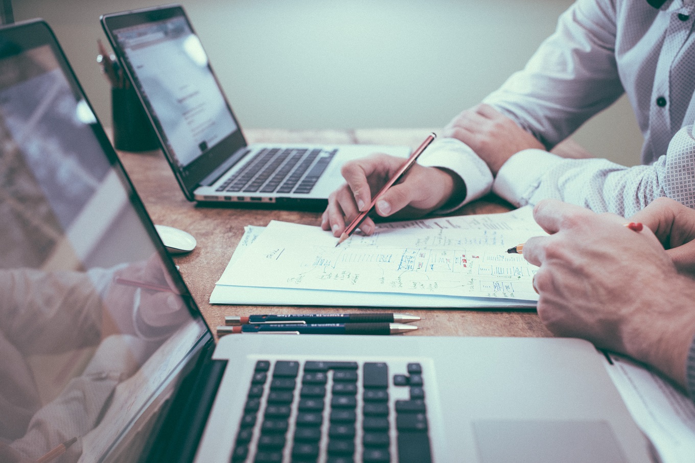 Partnerprogram marketing vs MLM: Mi a különbség?