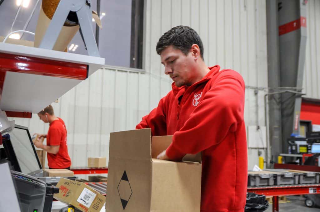 RedStag teljesítési raktár